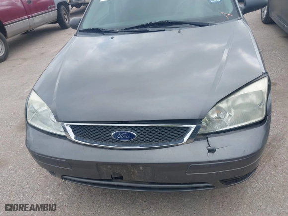 2007 Ford Focus S with VIN 1FAFP34N97W222420, listed as a IAAI auction lot 41938444 with 49,080 mi miles. Bid and sale history available at carsss.com. Image 10.