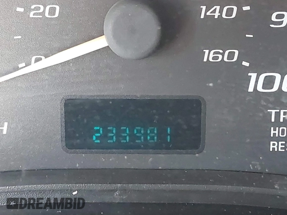 2003 Chevrolet Express Cargo with VIN 1GCGG25V931160516, listed as a IAAI auction lot 42031813 with 233,981 mi miles and . Bid and sale history available at DreamBid. Image 7.