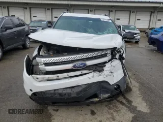 2013 Ford Explorer XLT with VIN 1FM5K7D89DGA76253, listed as a Copart auction lot 50044085 with 239,969 mi miles and Salvage Title. Bid and sale history available at DreamBid. Image 5.