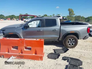 2024 GMC Canyon 4WD AT4X with VIN 1GTP6EEK6R1250127, listed as a IAAI auction lot 41823196 with 1,574 mi miles and . Bid and sale history available at carsss.com. Image 14.