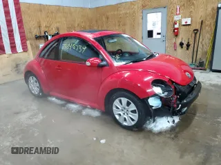 2008 Volkswagen New Beetle Coupe S with VIN 3VWRW31C88M526138, listed as a Copart auction lot 86811144 with 67,660 mi miles and Clean Title. Bid and sale history available at carsss.com. Image 4.
