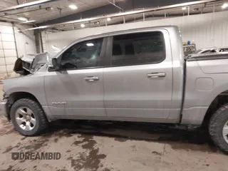 2019 Ram 1500 Big Horn/Lone Star with VIN 1C6SRFFT0KN800331, listed as a IAAI auction lot 41366628 with 184,842 mi miles. Bid and sale history available at carsss.com. Image 14.