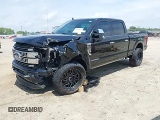 2019 Ford F-250 XL with VIN 1FT7W2BT3KED98410, listed as a IAAI auction lot 42166835 with 187,659 mi miles and . Bid and sale history available at DreamBid. Image 2.