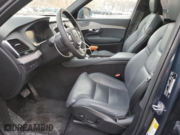 2024 Volvo XC90 Ultimate Bright Theme z VIN YV4H60CF7R1171611, wystawiony jako Copart lot #46772815 z przebiegiem 24 320 mil mil oraz Szkoda całkowita • Salvage title. Historia ofert i sprzedaży dostępna na DreamBid. Obrazek 7.