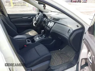 2017 Nissan Rogue SV with VIN KNMAT2MV1HP533572, listed as a IAAI auction lot 41999948 with 190,216 mi miles. Bid and sale history available at carsss.com. Image 5.
