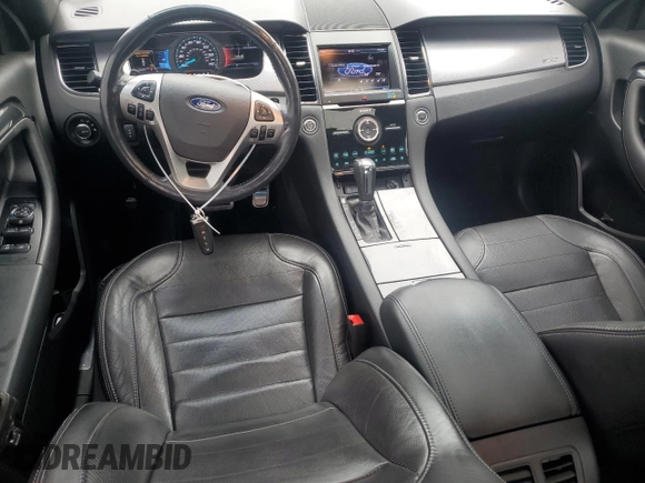 2013 Ford Taurus SHO z VIN 1FAHP2KTXDG168636, wystawiony jako Copart lot #56921795 z przebiegiem 121 103 mil mil oraz Szkoda całkowita • Salvage title. Historia ofert i sprzedaży dostępna na DreamBid. Obrazek 8.