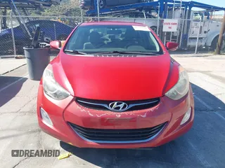 2013 Hyundai Elantra GLS с VIN KMHDH4AEXDU968581, выставлен на аукционе IAAI как лот 41979078 с пробегом 88 063 миль миль и . История ставок и продаж доступна на DreamBid. Изображение 12.
