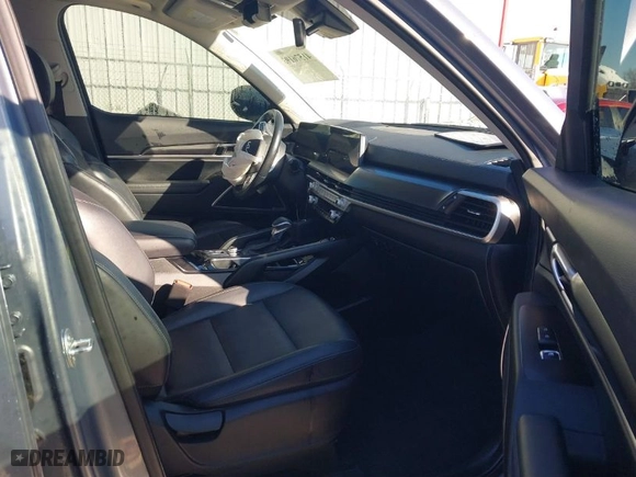2023 Kia Telluride S with VIN 5XYP6DGC9PG368718, listed as a IAAI auction lot 41576193 with 23,928 mi miles. Bid and sale history available at carsss.com. Image 5.