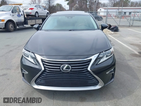 2018 Lexus ES with VIN 58ABK1GG0JU088946, listed as a IAAI auction lot 41720270 with 154,064 mi miles. Bid and sale history available at carsss.com. Image 12.