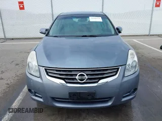 2010 Nissan Altima 3.5 SR with VIN 1N4BL2APXAN461269, listed as a IAAI auction lot 41688378 with 165,751 mi miles. Bid and sale history available at carsss.com. Image 13.