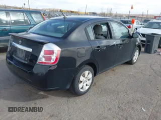2011 Nissan Sentra SR with VIN 3N1AB6AP3BL695211, listed as a IAAI auction lot 41956190 with 135,175 mi miles and . Bid and sale history available at DreamBid. Image 4.