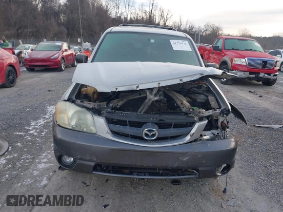 2004 Mazda Tribute ES with VIN 4F2CZ96154KM18832, listed as a IAAI auction lot 41376325 with 176,566 mi miles and . Bid and sale history available at carsss.com. Image 11.