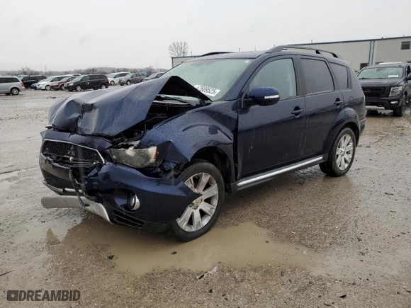 2010 Mitsubishi Outlander SE with VIN JA4AS3AW3AZ009561, listed as a Copart auction lot 47609525 with 112,961 mi miles and Salvage Title. Bid and sale history available at carsss.com. Image 1.