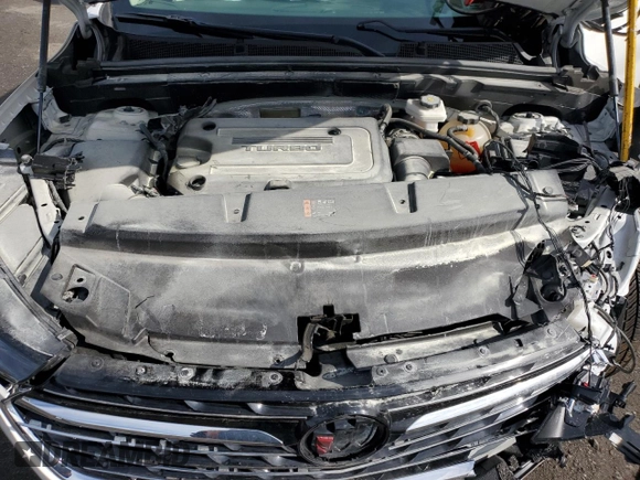2022 Buick Envision Preferred with VIN LRBAZLR44ND165226, listed as a Copart auction lot 53031645 with 41,562 mi miles and Salvage Title. Bid and sale history available at carsss.com. Image 12.