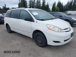 2006 Toyota Sienna CE z VIN 5TDZA23C36S430004, wystawiony jako IAAI lot #42271484 z przebiegiem 205 169 mil mil oraz . Historia ofert i sprzedaży dostępna na DreamBid. Obrazek 1.