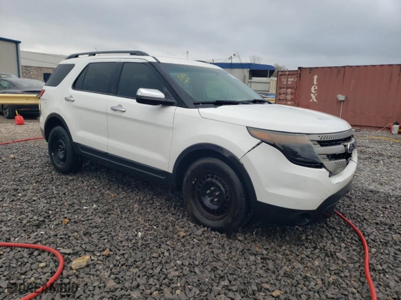 2013 Ford Explorer with VIN 1FM5K7B84DGC28507, listed as a Copart auction lot 48160865 with 233,303 mi miles and Salvage Title. Bid and sale history available at carsss.com. Image 4.