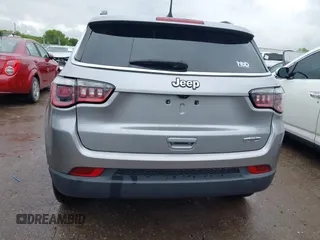 2018 Jeep Compass Altitude with VIN 3C4NJCBB0JT494366, listed as a IAAI auction lot 42201822 with 128,942 mi miles and . Bid and sale history available at DreamBid. Image 16.