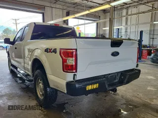 2018 Ford F-150 XL z VIN 1FTFX1E58JKF35180, wystawiony jako IAAI lot #42782023 z przebiegiem 105 516 mil mil oraz . Historia ofert i sprzedaży dostępna na DreamBid. Obrazek 22.