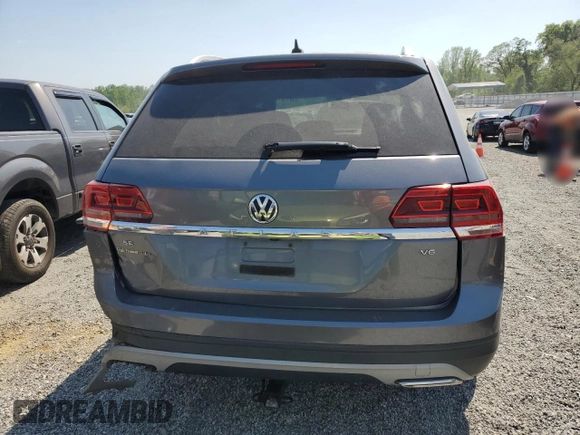 2018 Volkswagen Atlas SE with VIN 1V2CR2CA7JC563628, listed as a Copart auction lot 53817815 with 128,292 mi miles and Salvage title. Bid and sale history available at DreamBid. Image 6.