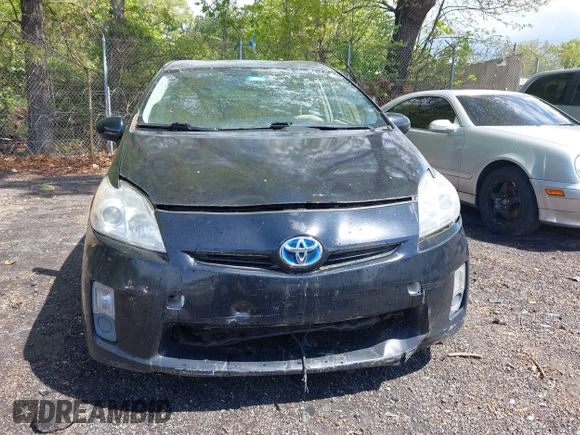 2011 Toyota Prius I with VIN JTDKN3DU4B5325944, listed as a IAAI auction lot 42028437 with 181,453 mi miles. Bid and sale history available at carsss.com. Image 12.
