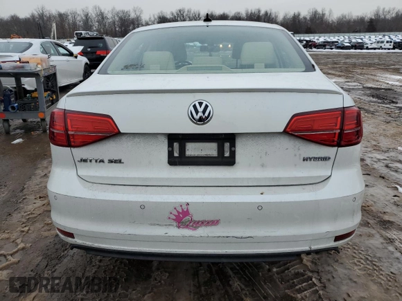 2015 Volkswagen Jetta Sedan Hybrid SEL Premium with VIN 3VW637AJ2FM305746, listed as a Copart auction lot 45083245 with 181,418 mi miles and Clean Title. Bid and sale history available at carsss.com. Image 6.