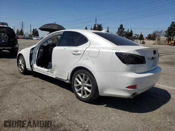 2012 Lexus IS 250 z VIN JTHBF5C2XC5162760, wystawiony jako Copart lot #57322465 z przebiegiem 104 665 mil mil oraz Szkoda całkowita • Salvage title. Historia ofert i sprzedaży dostępna na DreamBid. Obrazek 2.