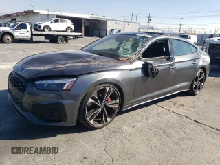 2022 Audi S5 Sportback Premium Plus z VIN WAUC4CF53NA022434, wystawiony jako Copart lot #88338755 z przebiegiem 33 065 mil mil oraz Szkody całkowita. Historia ofert i sprzedaży dostępna na DreamBid. Obrazek 1.