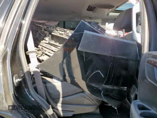 2015 Cadillac Escalade Premium z VIN 1GYS3NKJ3FR505290, wystawiony jako Copart lot #50048805 z przebiegiem Nie podano mil oraz Szkody całkowita. Historia ofert i sprzedaży dostępna na DreamBid. Obrazek 11.