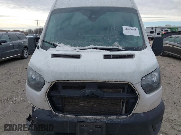 2020 Ford Transit Cargo with VIN 1FTBR3X81LKB42992, listed as a IAAI auction lot 41363461 with 206,522 mi miles and . Bid and sale history available at carsss.com. Image 12.