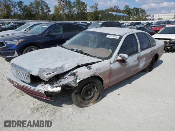 1995 Chevrolet Caprice z VIN 1G1BL52W7SR137278, wystawiony jako Copart lot #74446544 z przebiegiem Nie podano mil oraz Szkoda całkowita • Salvage title. Historia ofert i sprzedaży dostępna na DreamBid. Obrazek 1.