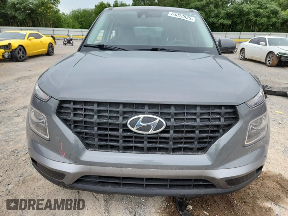 2022 Hyundai Venue SE with VIN KMHRB8A30NU141607, listed as a Copart auction lot 63023035 with 59,676 mi miles and Salvage title. Bid and sale history available at DreamBid. Image 5.