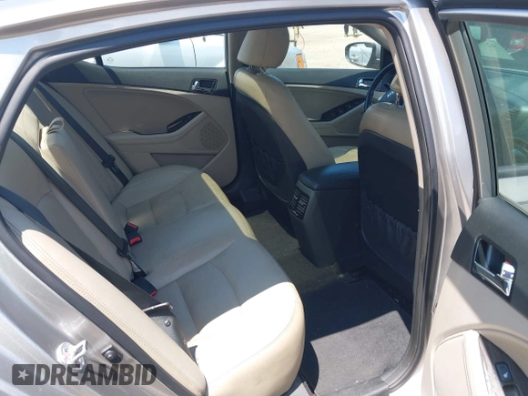 2013 Kia Optima EX with VIN 5XXGN4A79DG133492, listed as a IAAI auction lot 42742932 with 85,179 mi miles and . Bid and sale history available at DreamBid. Image 8.