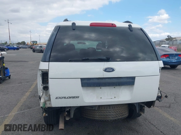 2003 Ford Explorer XLS z VIN 1FMZU72K53UB84654, wystawiony jako IAAI lot #42256405 z przebiegiem 110 527 mil mil oraz . Historia ofert i sprzedaży dostępna na DreamBid. Obrazek 6.