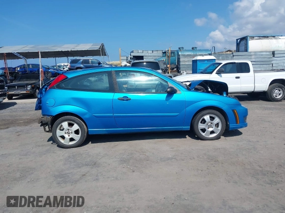 2007 Ford Focus S with VIN 1FAHP31N77W235549, listed as a IAAI auction lot 41377428 with 221,626 mi miles and . Bid and sale history available at carsss.com. Image 14.