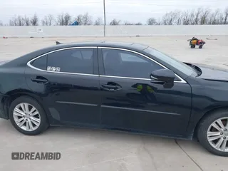 2013 Lexus ES 250 with VIN JTHBK1GG0D2051244, listed as a IAAI auction lot 41364813 with Not Provided miles and . Bid and sale history available at DreamBid. Image 13.