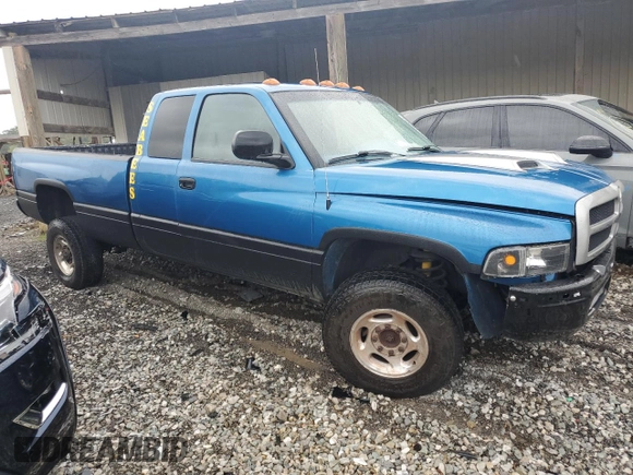 2000 Dodge 2500 with VIN 1B7KF23W7YJ120158, listed as a Copart auction lot 73400414 with 174,004 mi miles and Clean title. Bid and sale history available at DreamBid. Image 4.