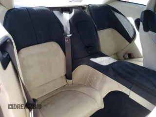 2017 Aston Martin DB11 z VIN SCFRMFAV6HGL00560, wystawiony jako Copart lot #62420112 z przebiegiem Nie podano mil oraz . Historia ofert i sprzedaży dostępna na DreamBid. Obrazek 6.