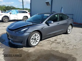 2023 Tesla Model 3 с VIN 5YJ3E1EA7PF456613, выставлен на аукционе Copart как лот 56940255 с пробегом 35 920 миль миль и На запчасти • Non repairable. История ставок и продаж доступна на DreamBid. Изображение 1.