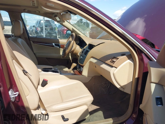 2008 Mercedes-Benz C 300 Sport with VIN WDDGF54X28F044890, listed as a IAAI auction lot 41949811 with 83,828 mi miles and . Bid and sale history available at carsss.com. Image 5.