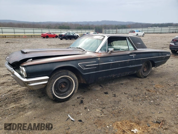 1965 Ford Thunderbird with VIN 5Y83Z115832, listed as a Copart auction lot 50210145 with 25,612 mi miles and Clean Title. Bid and sale history available at DreamBid. Image 1.