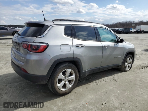 2020 Jeep Compass Latitude with VIN 3C4NJCBB1LT225067, listed as a Copart auction lot 47819295 with 55,579 mi miles and Salvage Title. Bid and sale history available at carsss.com. Image 3.