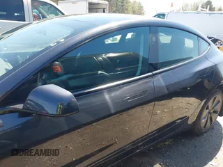 2024 Tesla Model 3 with VIN 5YJ3E1EA7RF863382, listed as a IAAI auction lot 41780246 with 1,294 mi miles and . Bid and sale history available at DreamBid. Image 15.