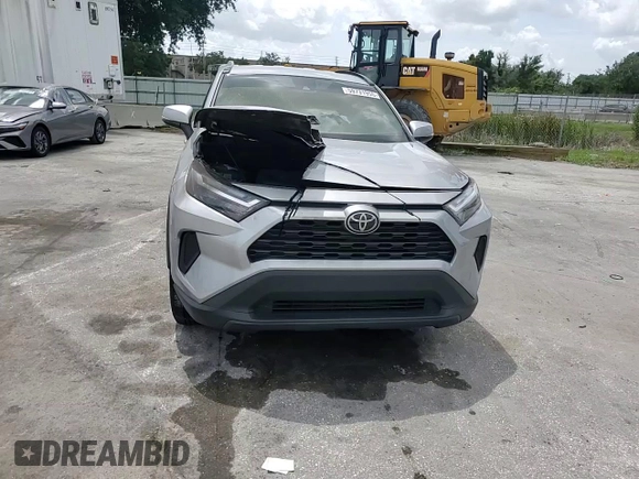 2022 Toyota RAV4 XLE with VIN 2T3W1RFV8NW190812, listed as a Copart auction lot 59731955 with 68,019 mi miles and Non repairable. Bid and sale history available at DreamBid. Image 14.