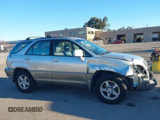 1999 Lexus RX 300 Luxury SUV with VIN JT6HF10U9X0046499, listed as a IAAI auction lot 41375447 with 149,629 mi miles. Bid and sale history available at carsss.com. Image 13.