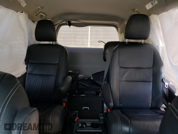 2018 Toyota Sienna SE with VIN 5TDXZ3DC9JS937339, listed as a Copart auction lot 50447875 with 129,144 mi miles and Salvage title. Bid and sale history available at DreamBid. Image 10.