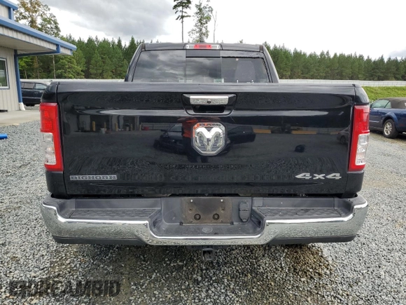 2020 Ram 1500 Big Horn with VIN 1C6RREFG7LN333518, listed as a Copart auction lot 72204024 with 121,193 mi miles and Salvage title. Bid and sale history available at DreamBid. Image 6.
