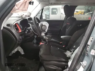 2016 Jeep Renegade Trailhawk with VIN ZACCJBCT2GPC61761, listed as a Copart auction lot 45637815 with 100,055 mi miles and Salvage title. Bid and sale history available at DreamBid. Image 7.