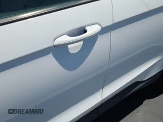 2020 Ford Edge SE с VIN 2FMPK3G98LBA30683, выставлен на аукционе IAAI как лот 42550081 с пробегом 89 099 миль миль и . История ставок и продаж доступна на DreamBid. Изображение 11.