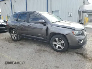 2017 Jeep Compass High Altitude with VIN 1C4NJDEB6HD192680, listed as a Copart auction lot 54389945 with 97,109 mi miles and Salvage title. Bid and sale history available at DreamBid. Image 4.