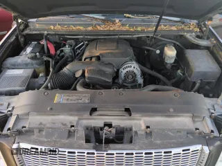 2009 GMC Yukon SLT w/4SB with VIN 1GKFC33019R280457, listed as a Copart auction lot 76685554 with 253,736 mi miles and Salvage Title. Bid and sale history available at carsss.com. Image 12.